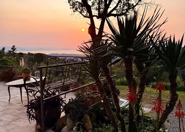 Forest Hideout Гостевой дом